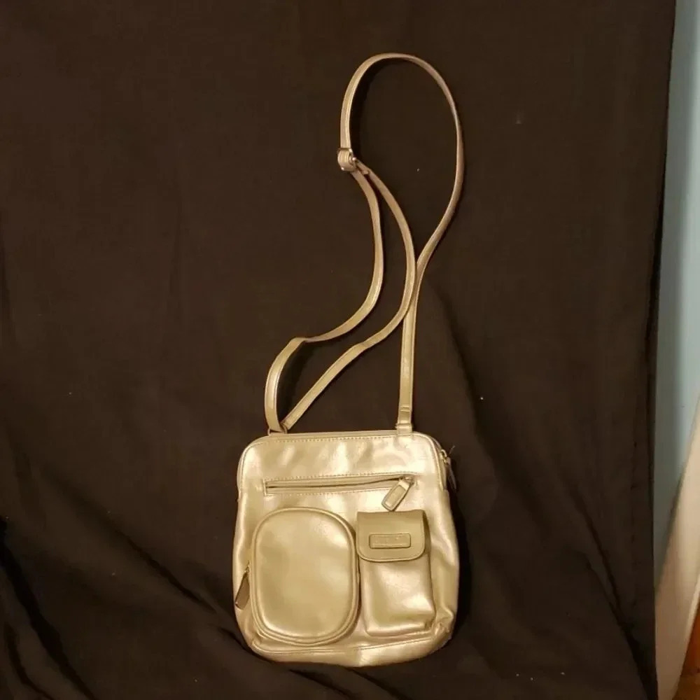 Strada crossbody bag  Super Cute and roomy